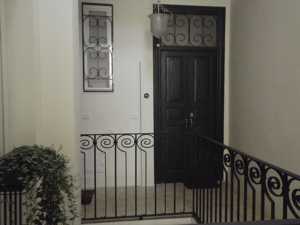 A Due Passi Dal Centro - Bari Policlinico Apartment Bilik gambar