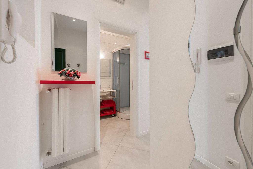 A Due Passi Dal Centro - Bari Policlinico Apartment Bilik gambar
