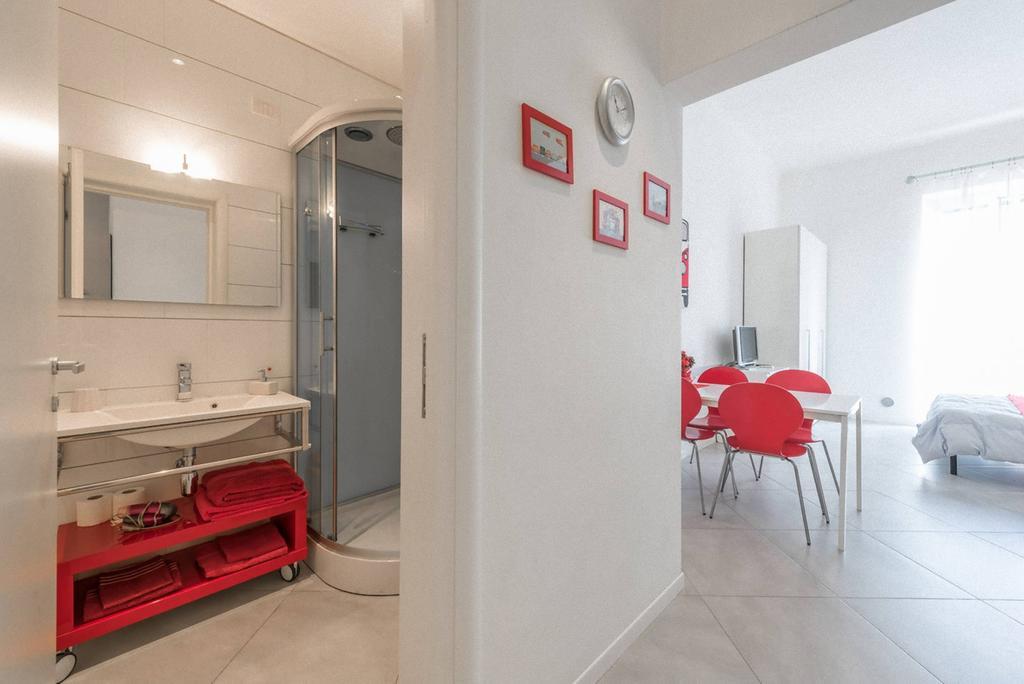 A Due Passi Dal Centro - Bari Policlinico Apartment Bilik gambar