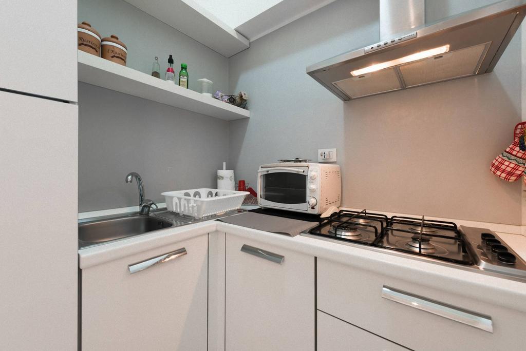 A Due Passi Dal Centro - Bari Policlinico Apartment Luaran gambar